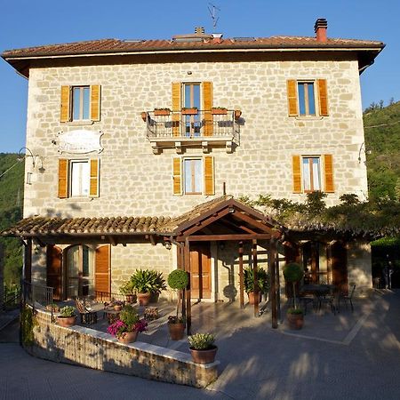 Hotel Agriturismo La Rocca Marsia Exterior foto